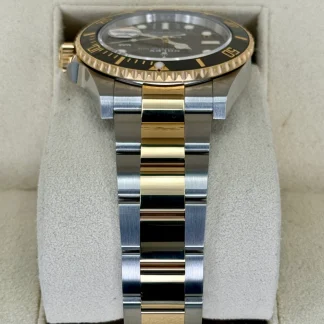 【Super Clone】Rolex Submariner 41mm Two-Tone Yellow Gold Black Dial Black Bezel - 126613LN