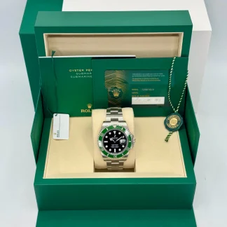 【Super Clone】Rolex Submariner 41mm Stainless Steel Black Dial Green Bezel "Starbucks/Kermit" - 126610LV