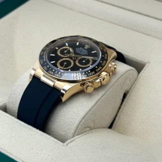 【Super Clone】Rolex Daytona Yellow Gold / Ceramic / Black / Oysterflex  m126518ln-0008