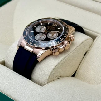 【Super Clone】Rolex Cosmograph Daytona Black Ceramic Bezel Men's Watch m126515ln-0002