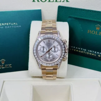 【Super Clone】Rolex Cosmograph Daytona 40mm Rose Gold Diamond Baguette Sundust Dial Diamond Bezel - 126595TBR