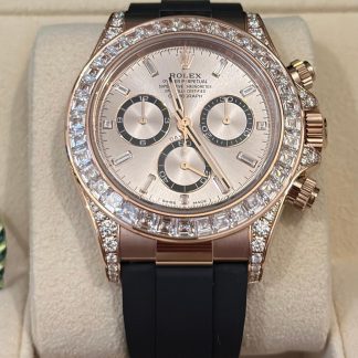 【Super Clone】Rolex Cosmograph Daytona 40mm Rose Gold Diamond Baguette Sundust Dial Diamond Bezel Oysterflex - 126535RBR