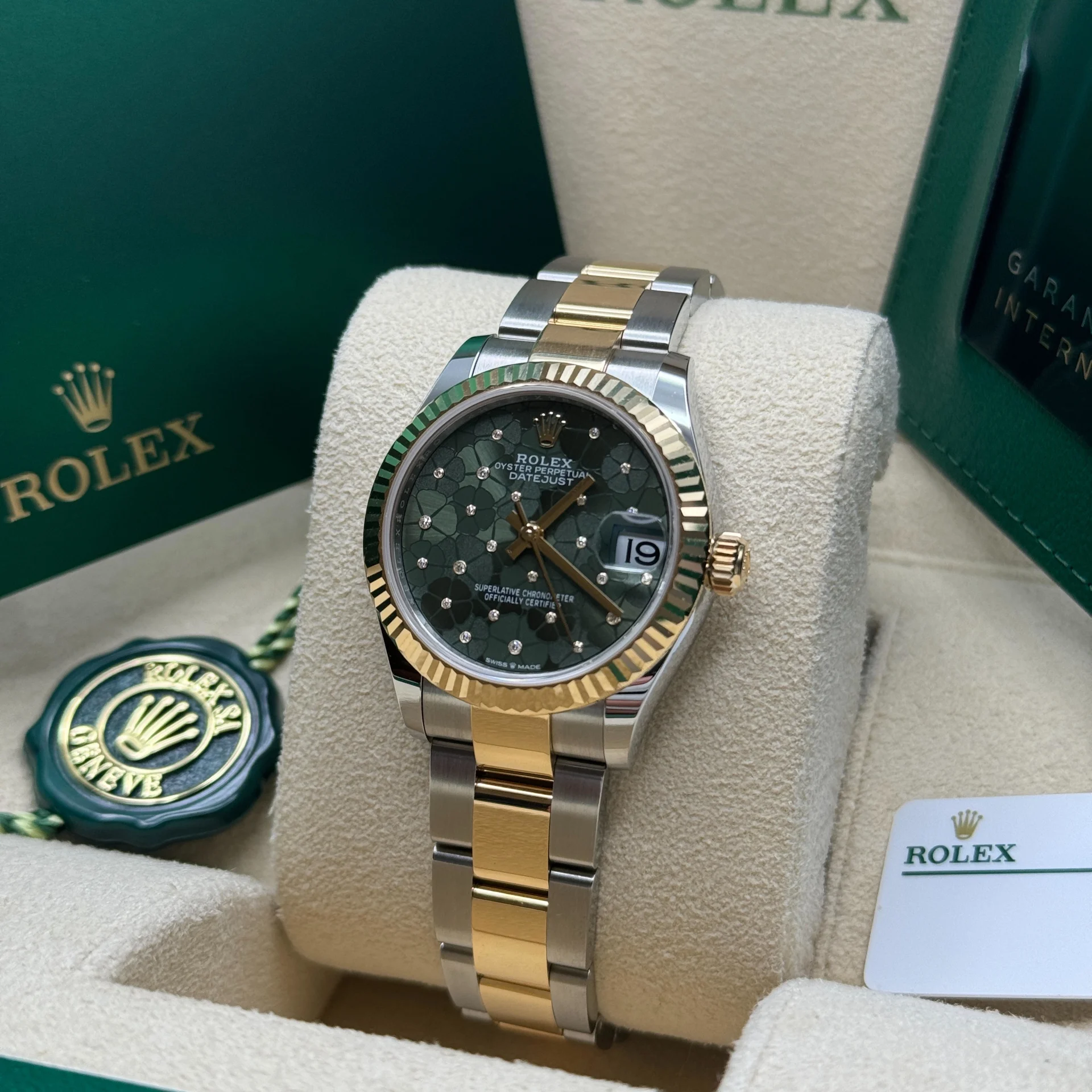 【Super Clone】RLX Datejust m278273-0031/0032 31mm Olive Green Floral Motif Dial Stainless Steel and Yellow Gold Oyster Watch