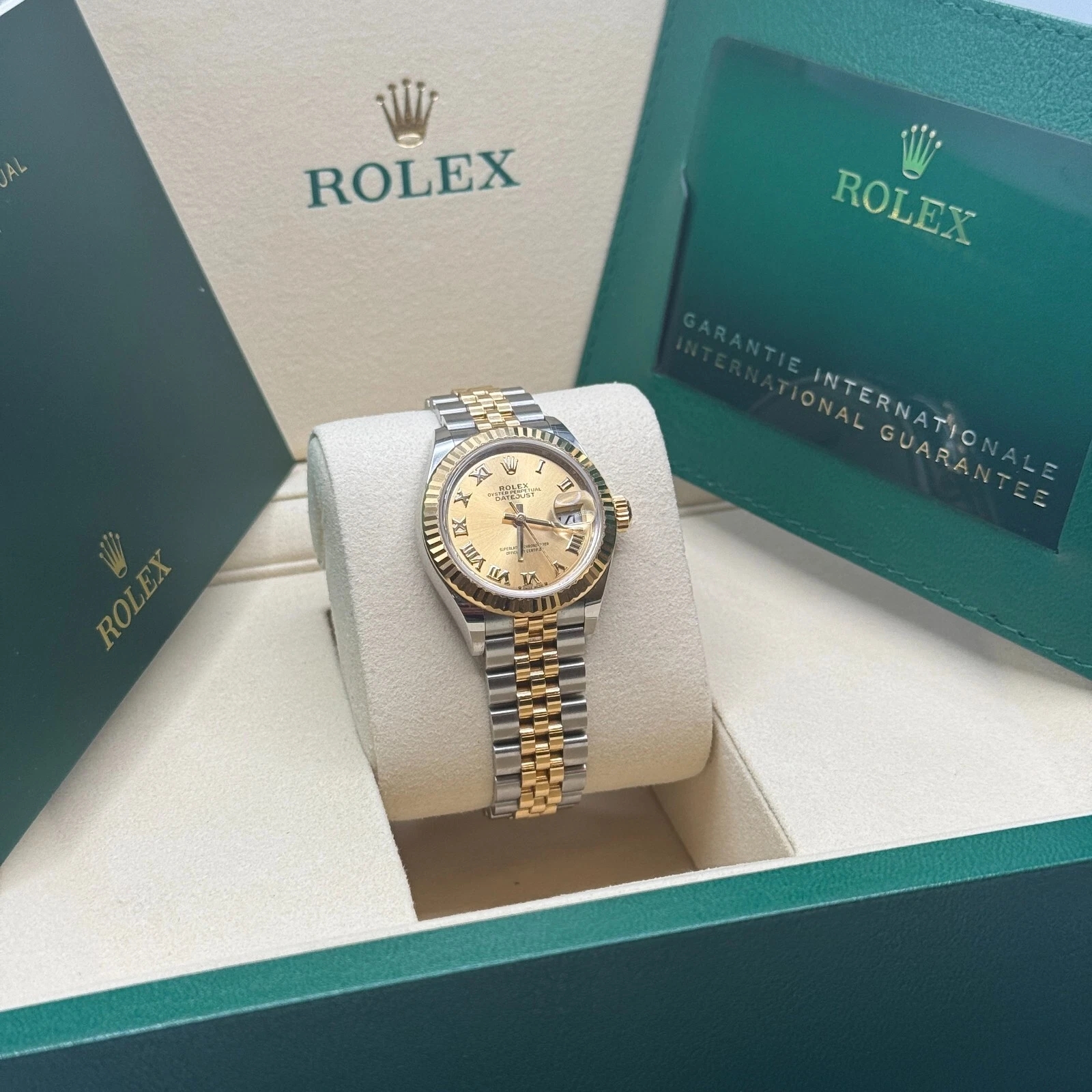 【Super Clone】RLX Lady-Datejust 28mm 279173 Champagne Roman Dial Oyster Bracelet