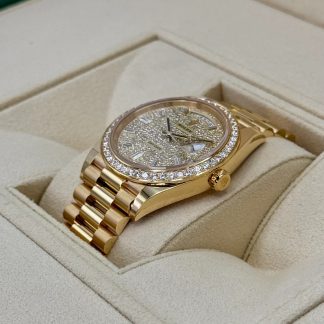 【Super Clone】RLX Day-Date 40mm Diamond Dial Watch 228348RBR-0037
