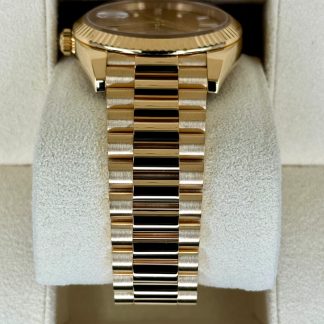 【Super Clone】RLX  Day-Date President 40mm Yellow Gold Champagne Diamond Baguette Dial - 228238