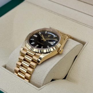 【Super Clone】RLX  Yellow Gold President Day Date 40mm Black Diamond Baguette Dial - 228238