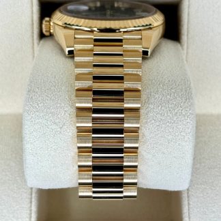 【Super Clone】RLX Yellow Gold President Day Date 40mm Onyx Diamond Dial - 228238