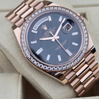 【Super Clone】RLX  Day-Date 40mm Eisenkiesel / Diamonds Dial 228345rbr-0016