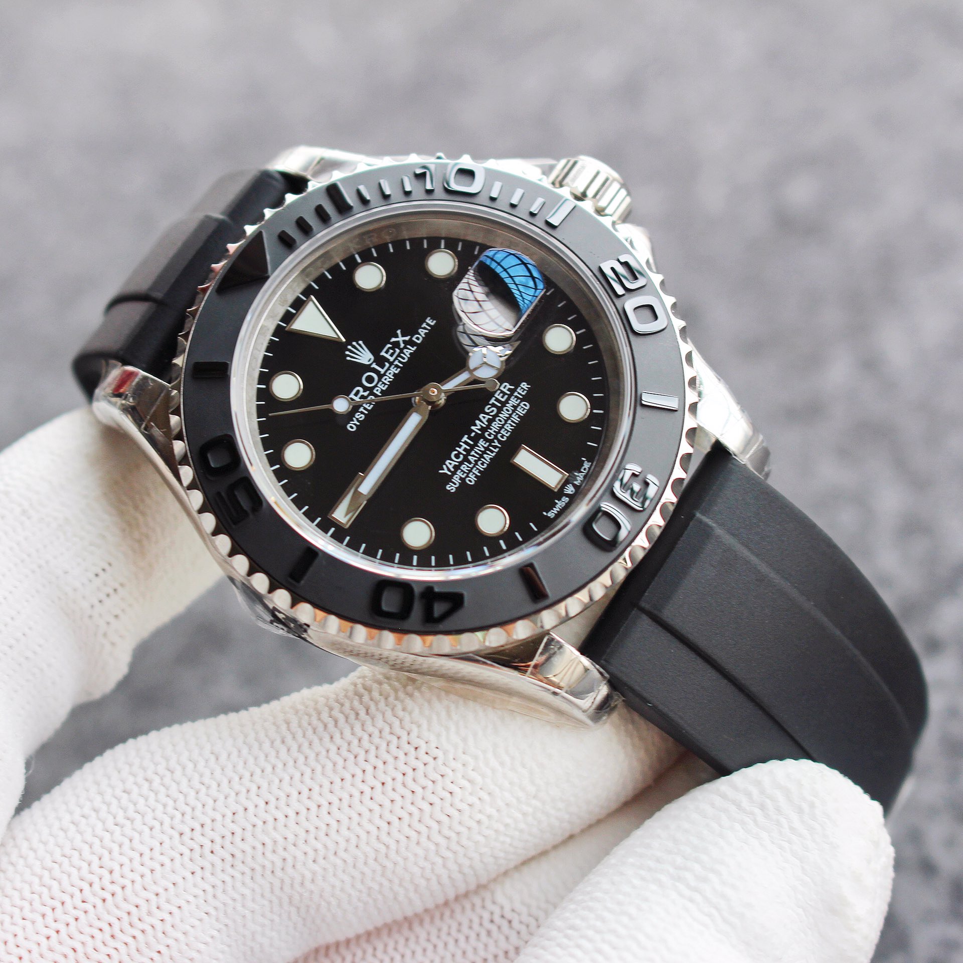 【Super Clone】Rolex Yacht-Master 226659 White Gold Black Dial 42mm Mens Replica Watch