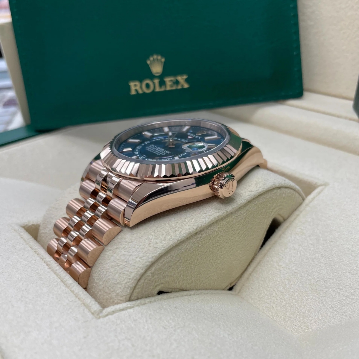 【Super Clone】RLX  Sky-Dweller 42mm Rose Gold Blue Dial Jubilee - 336935