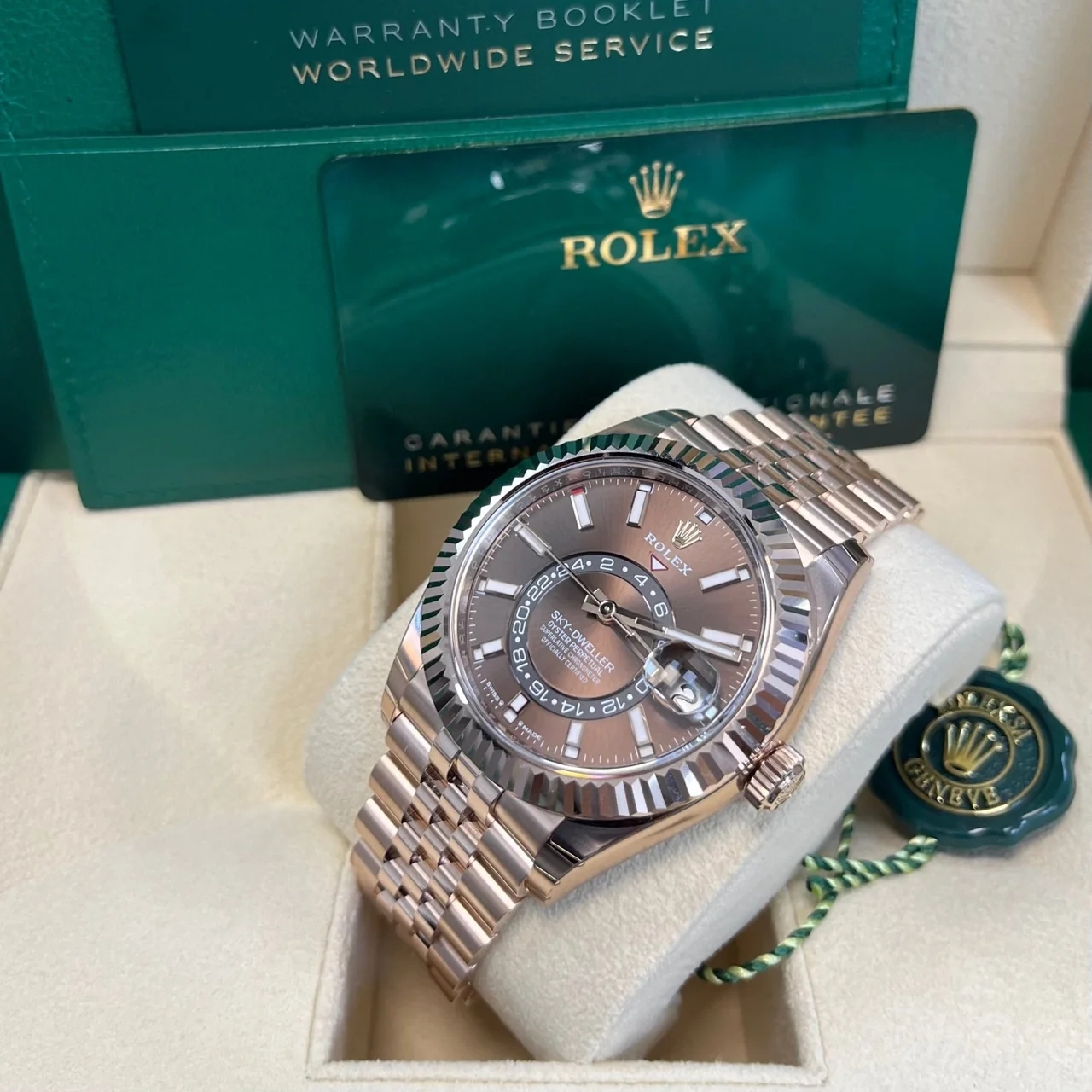 【Super Clone】RLX  Sky-Dweller 42mm Rose Gold Chocolate Dial Jubilee - 336935