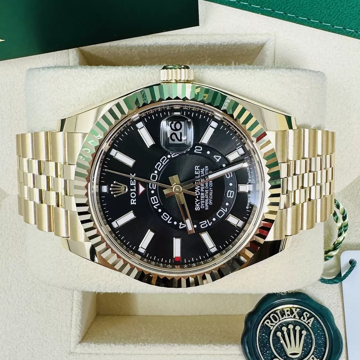【Super Clone】RLX  Sky-Dweller 42mm Yellow Gold Black Dial Jubilee - 336938