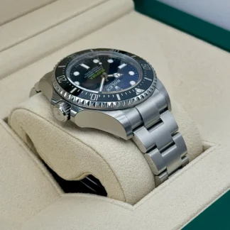 【Super Clone】Rolex Deepsea 44mm Blue/Black Dial "James Cameron" - m136660-0005