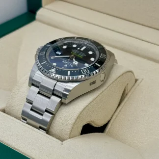 【Super Clone】Rolex Deepsea 44mm Blue/Black Dial "James Cameron" - m136660-0005
