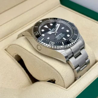 【Super Clone】Rolex Deepsea Black Dial and Bezel Oyster Bracelet 44mm Watch  m136660-0006