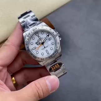 【Super Clone】Rolex Explorer II m226570 0001 Stainless Steel White Dial 42MM Mens Replica Watch