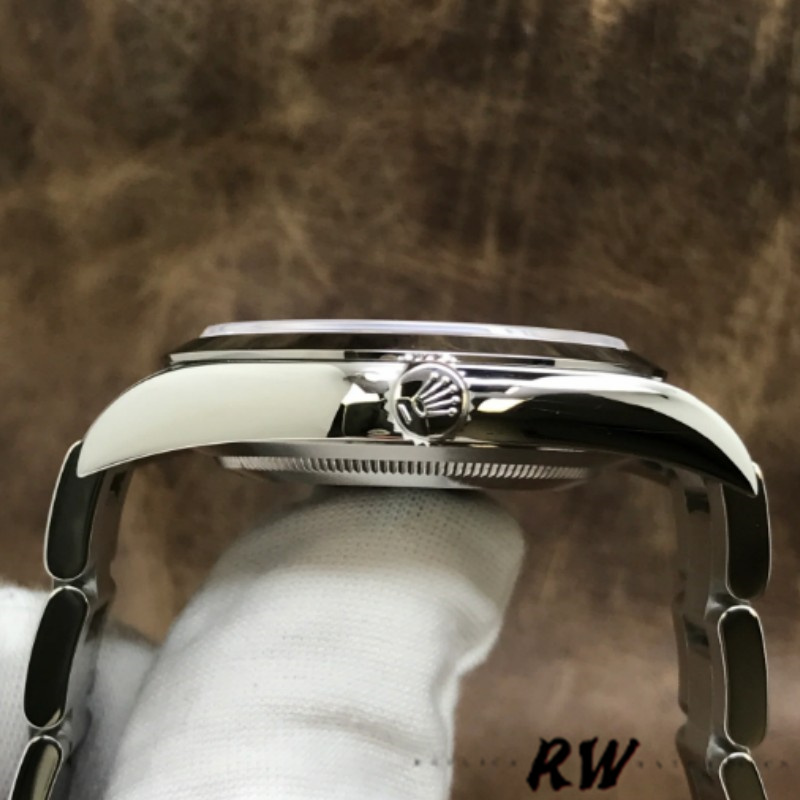 【Super Clone】Rolex Explorer 214270 Black Luminous Dial Stainless Steel 39MM Mens Replica Watch