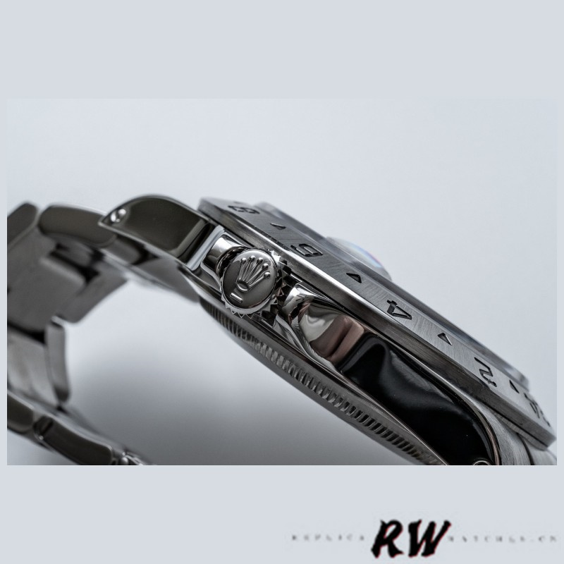 【Super Clone】Rolex Explorer II 16570 Stainless Steel Black Dial 40MM Mens Replica Watch