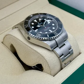 【Super Clone】Rolex Sea-Dweller 126600 43mm Black Dial Stainless Steel Mens Watch