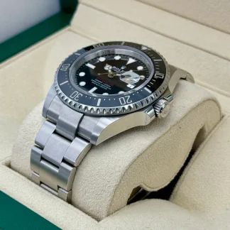 【Super Clone】Rolex Sea-Dweller 126600 43mm Black Dial Stainless Steel Mens Watch
