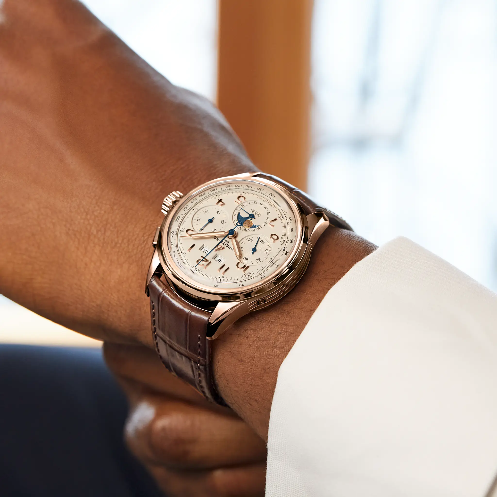 【Super Clone】Breitling Premier B25 Datora 42mm RB2510371G1P1