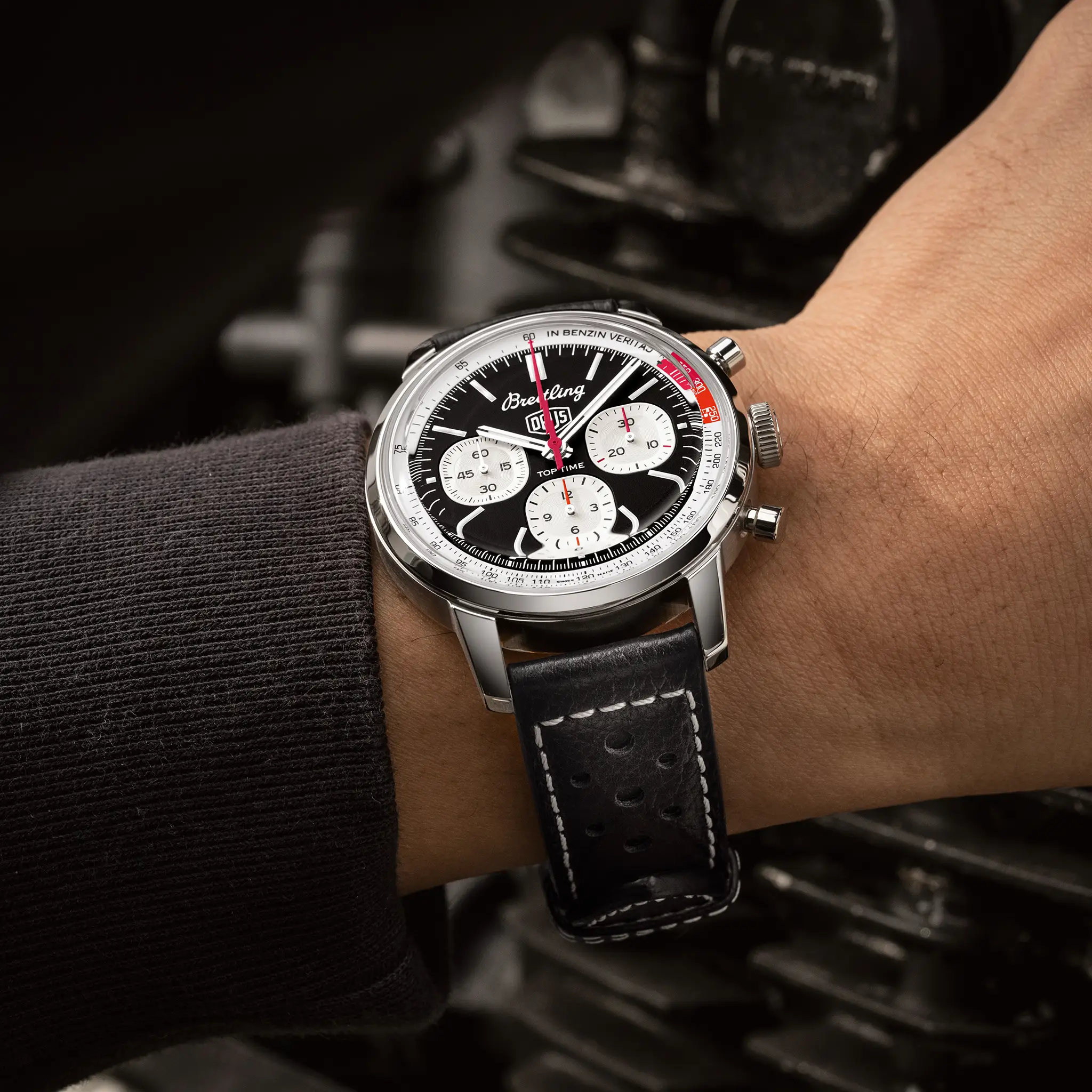 【Super Clone】Breitling Top Time B01 Deus 41mm AB01765A1B1X1
