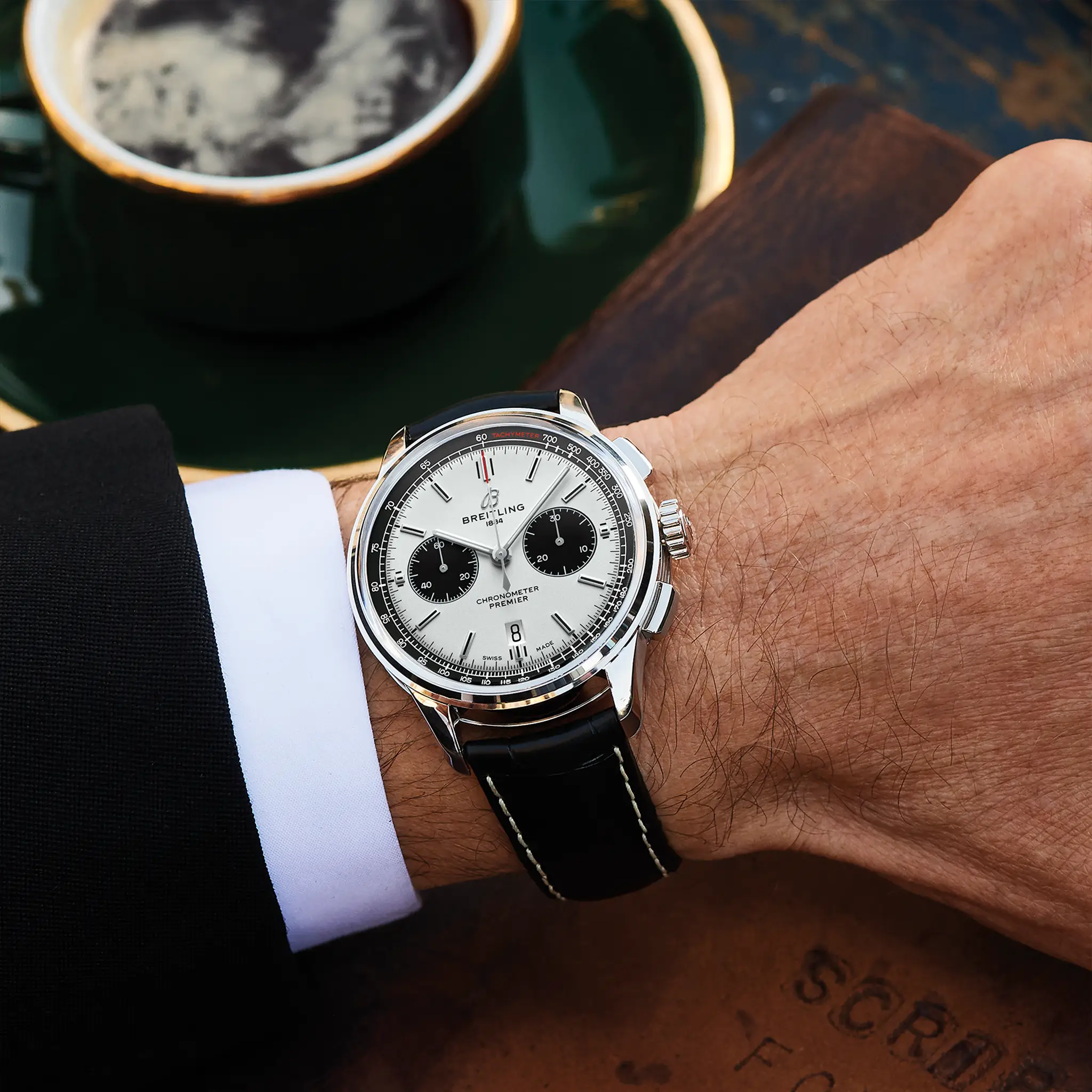 【Super Clone】Breitling Premier B01 Chronogragh 42mm AB0118221G1P1