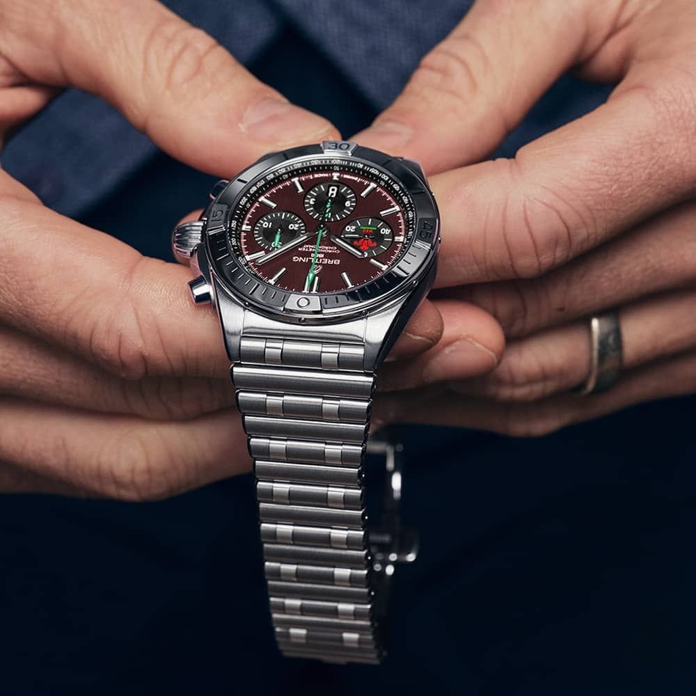 【Super Clone】Breitling Chronomat B01 42 Six Nations Wales AB0134A61K1A1