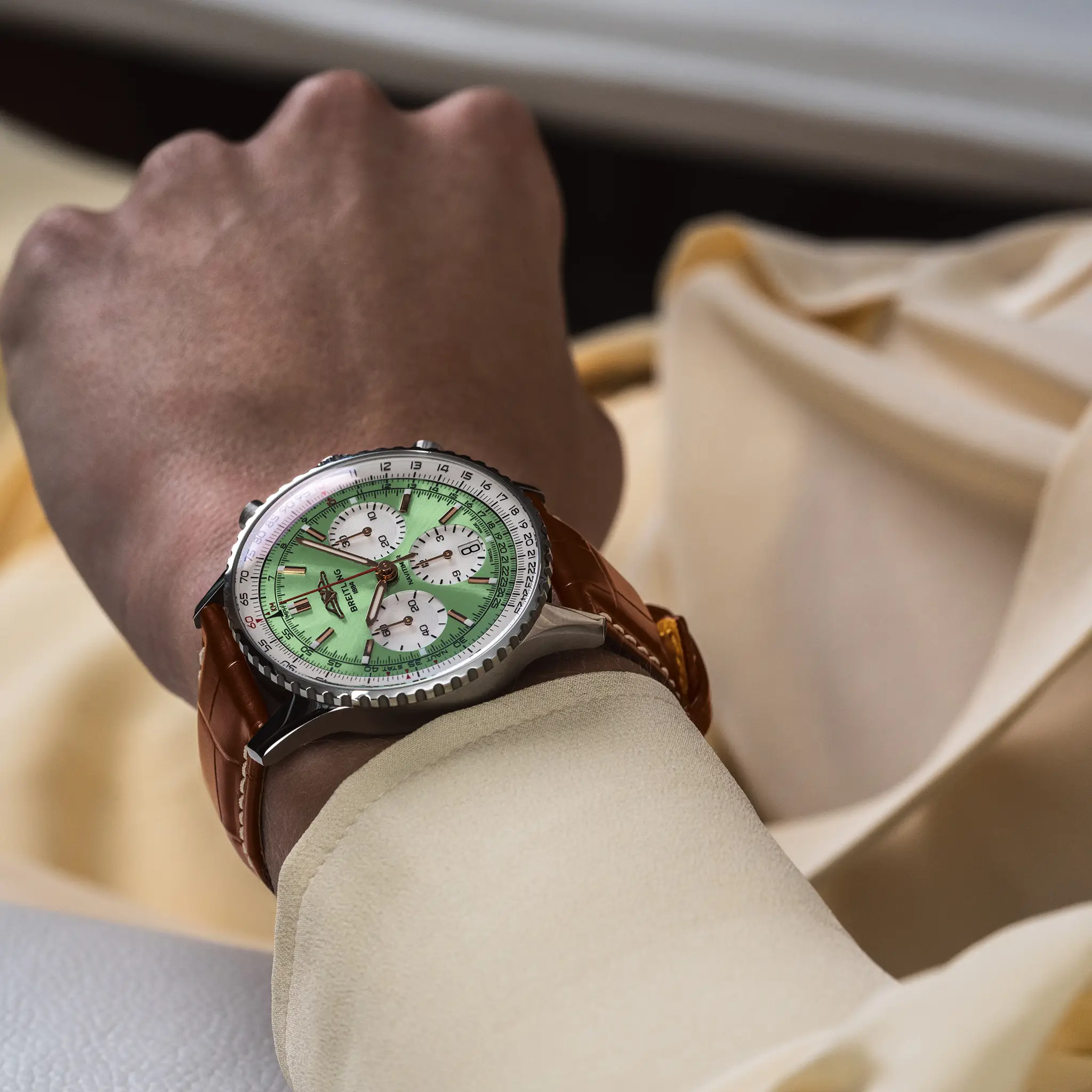 【Super Clone】Breitling Navitimer B01 Chronograph 41mm AB0139211L1P1