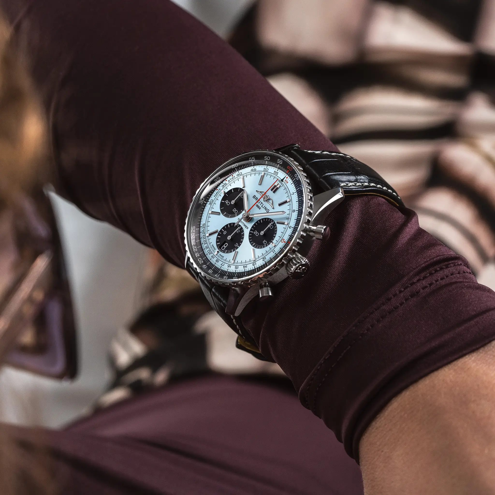 【Super Clone】Breitling Navitimer B01 Chronograph 43mm AB0138241C1P1