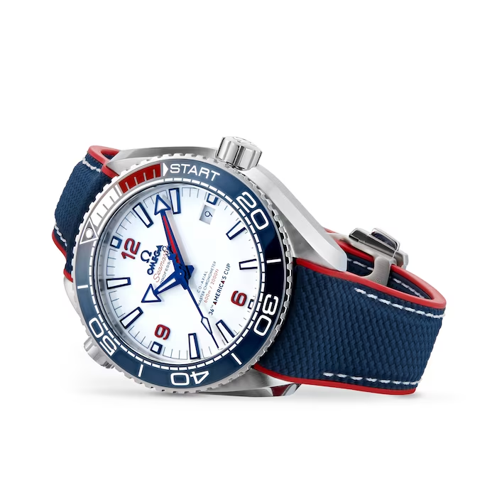 【Super Clone】Omega 215.32.43.21.04.001 Seamaster Planet Ocean 600M Co-Axial-Master 215.92.46.22.01.004-New