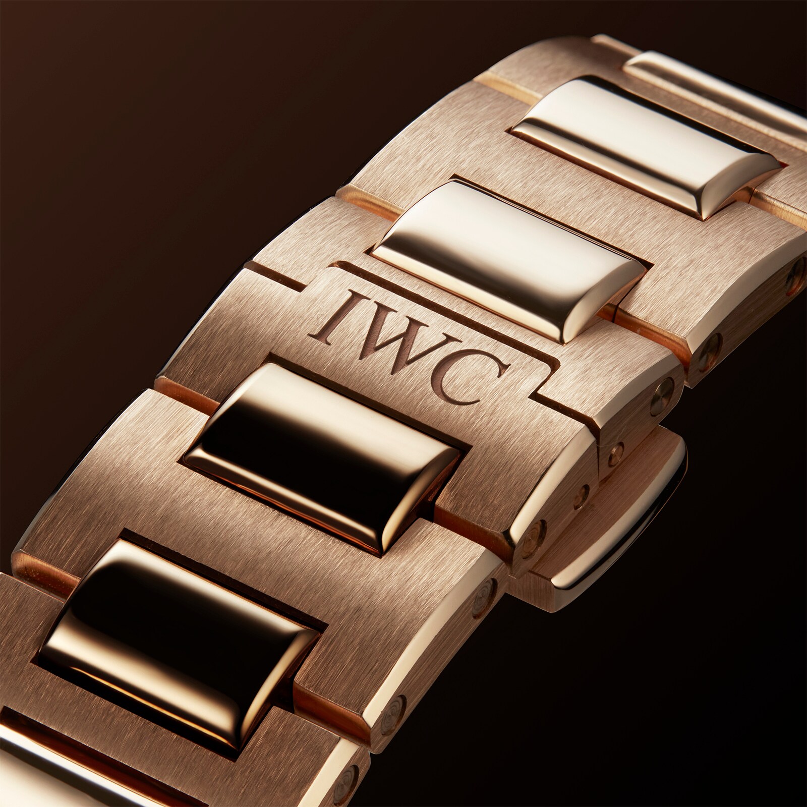 【Super Clone】IWC Ingenieur Automatic 35mm Ladies Watch Rose Gold IW324903