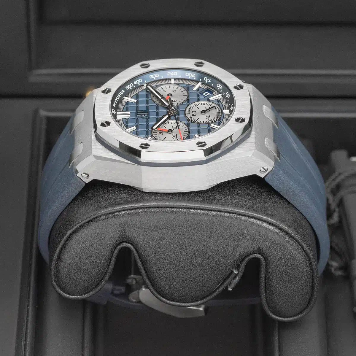 【Super Clone】Audemars Piguet Royal Oak Offshore 42mm 26420TI.OO.A027CA.01