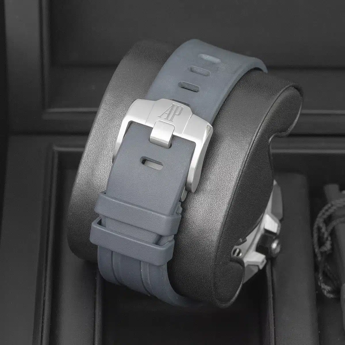 【Super Clone】Audemars Piguet Royal Oak Offshore 42mm 26420TI.OO.A027CA.01