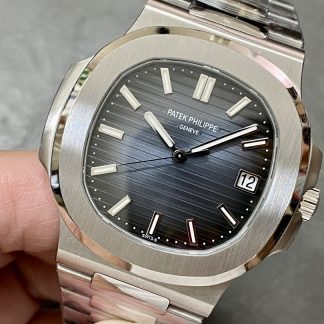 【Super Clone】Replica Patek Philippe Nautilus 5711 1A Black Dial 40mm Mens Watch