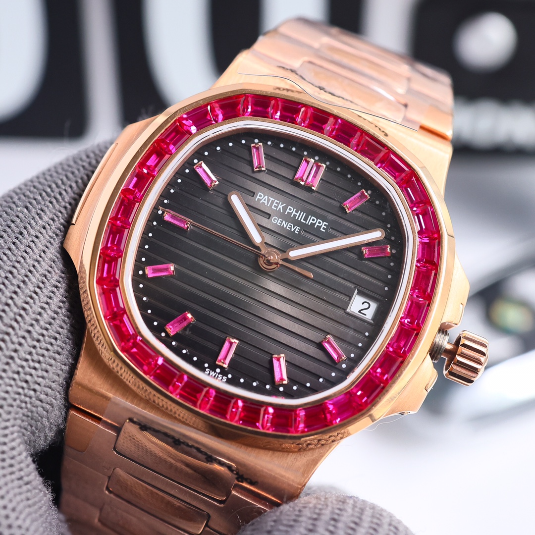 【Super Clone】Replica Patek Philippe Nautilus 5723 112R 001 40mm Mens Watch