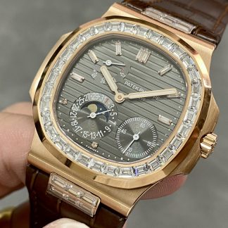 【Super Clone】Replica Patek Philippe Nautilus 5724 001 40mm Mens Watch