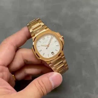 【Super Clone】Replica Patek Philippe Nautilus 7118 1R 001 40mm Mens Watch