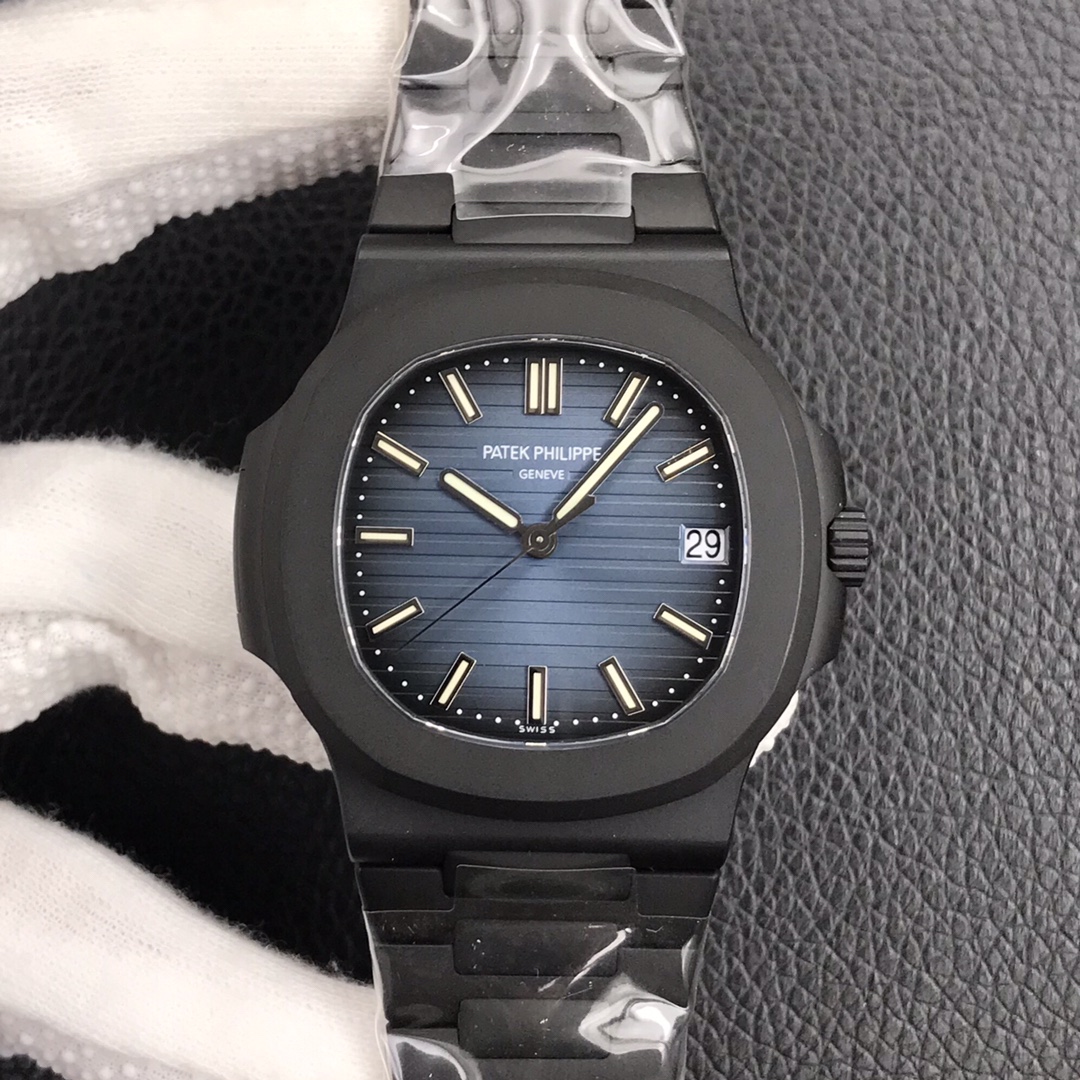 【Super Clone】Replica Patek Philippe Nautilus Blue Dial 5711 40MM Mens Watch
