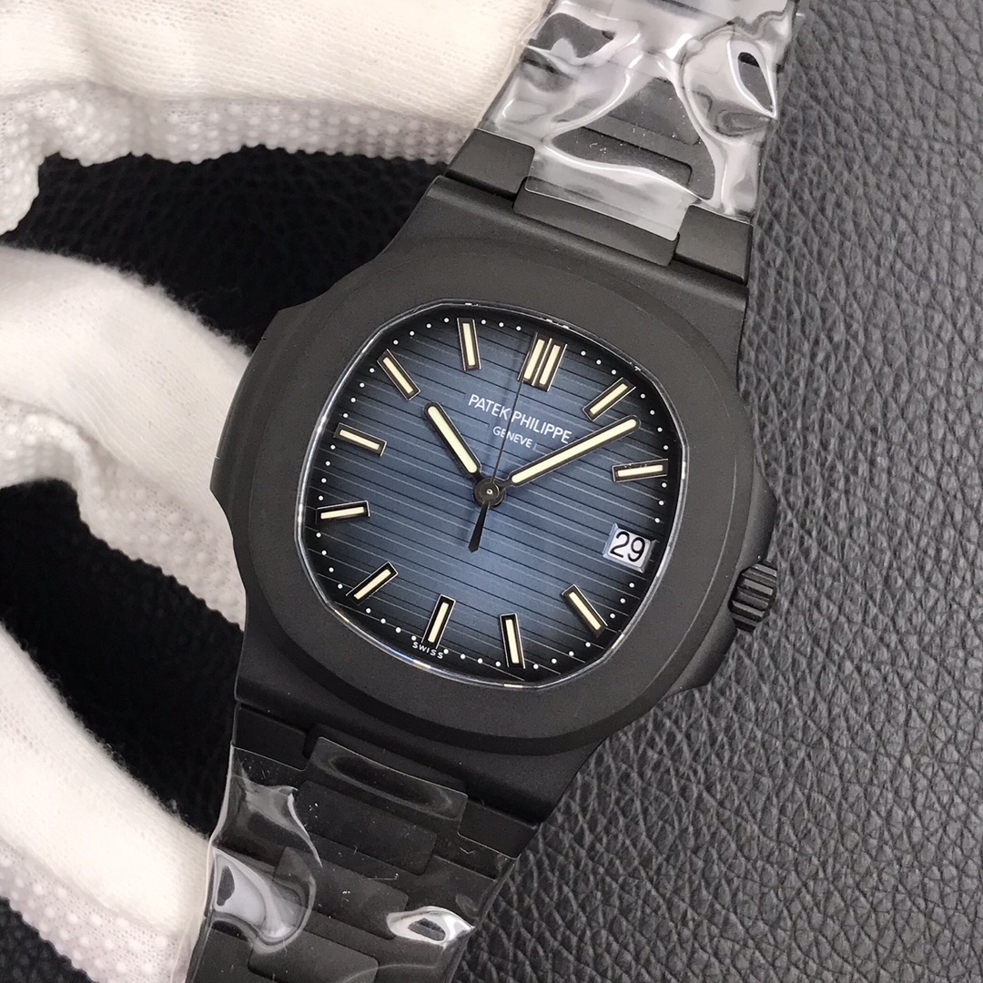 【Super Clone】Replica Patek Philippe Nautilus Blue Dial 5711 40MM Mens Watch
