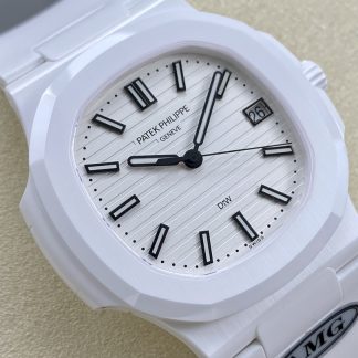 【Super Clone】Patek Philippe Nautilus White Dial 5711 40MM Replica Watch