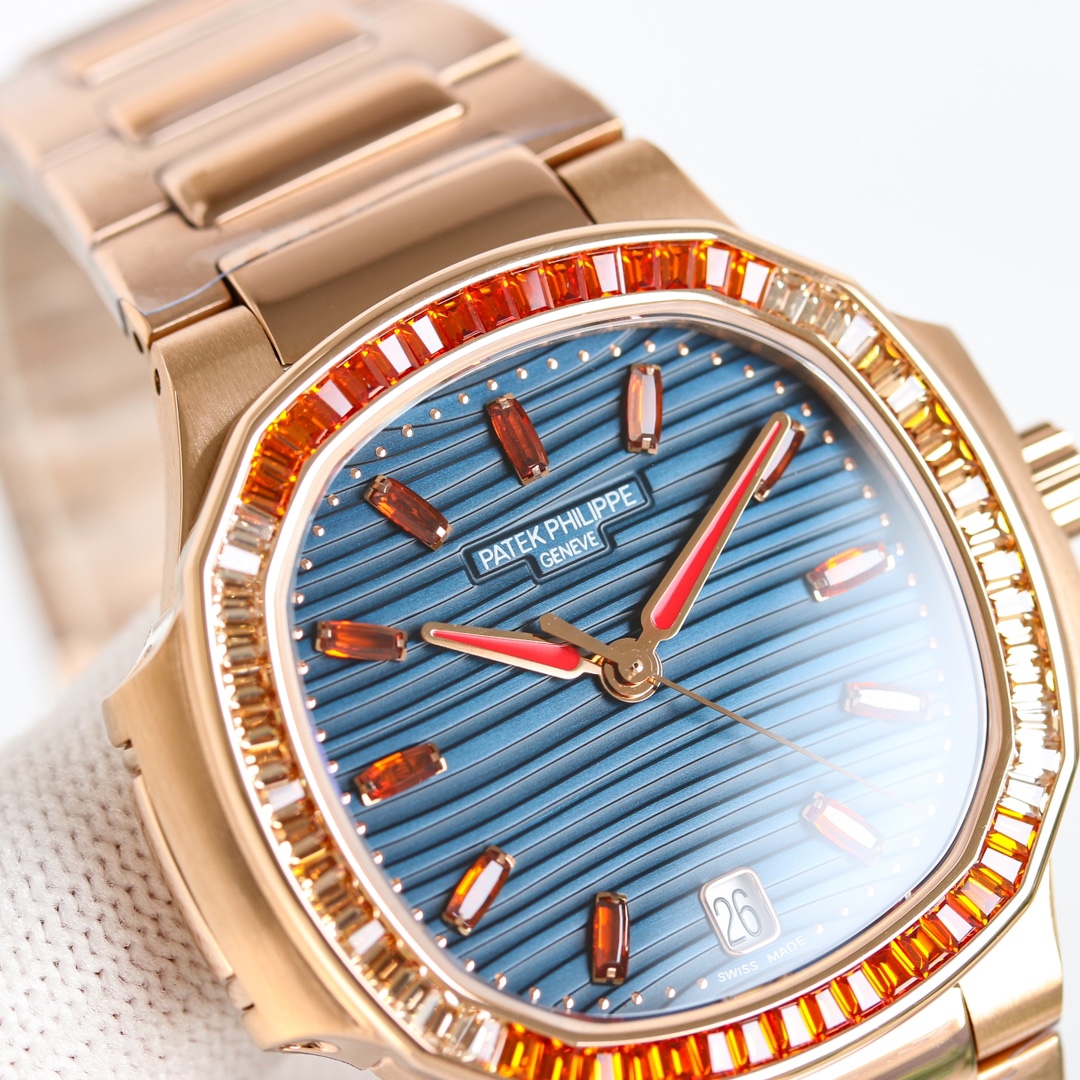 【Super Clone】Patek Philippe Nautilus Ladies Rose Gold Blue Dial 7118 35.2mm