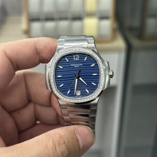 【Super Clone】Patek Philippe Nautilus Ladies Stainless Steel Blue Dial 7118 1200A 001 35mm