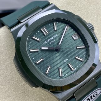 【Super Clone】Patek Philippe Nautilus Green Rubber Green Dial 5711 40MM Watch