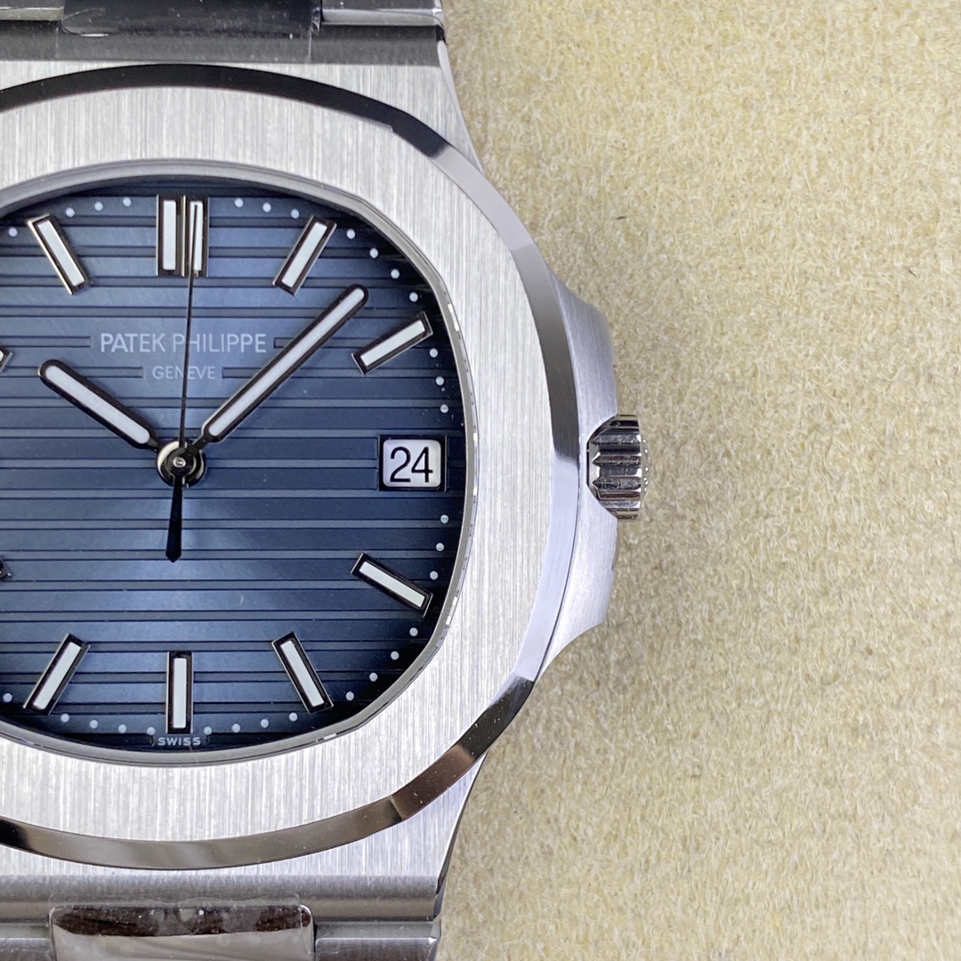 【Super Clone】Patek Philippe Nautilus Self Winding Watch 5811 1G 001 Replica Watch