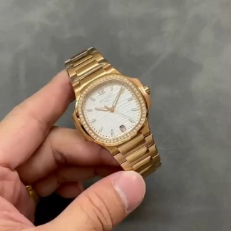 【Super Clone】Replica Patek Philippe Nautilus 7118 1200R 001 40mm Mens Watch