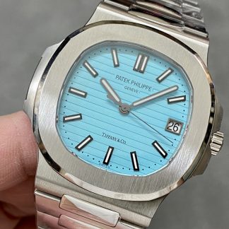 【Super Clone】Replica Patek Philippe Nautilus 5711 1A 018 Green Dial 40mm Mens Watch