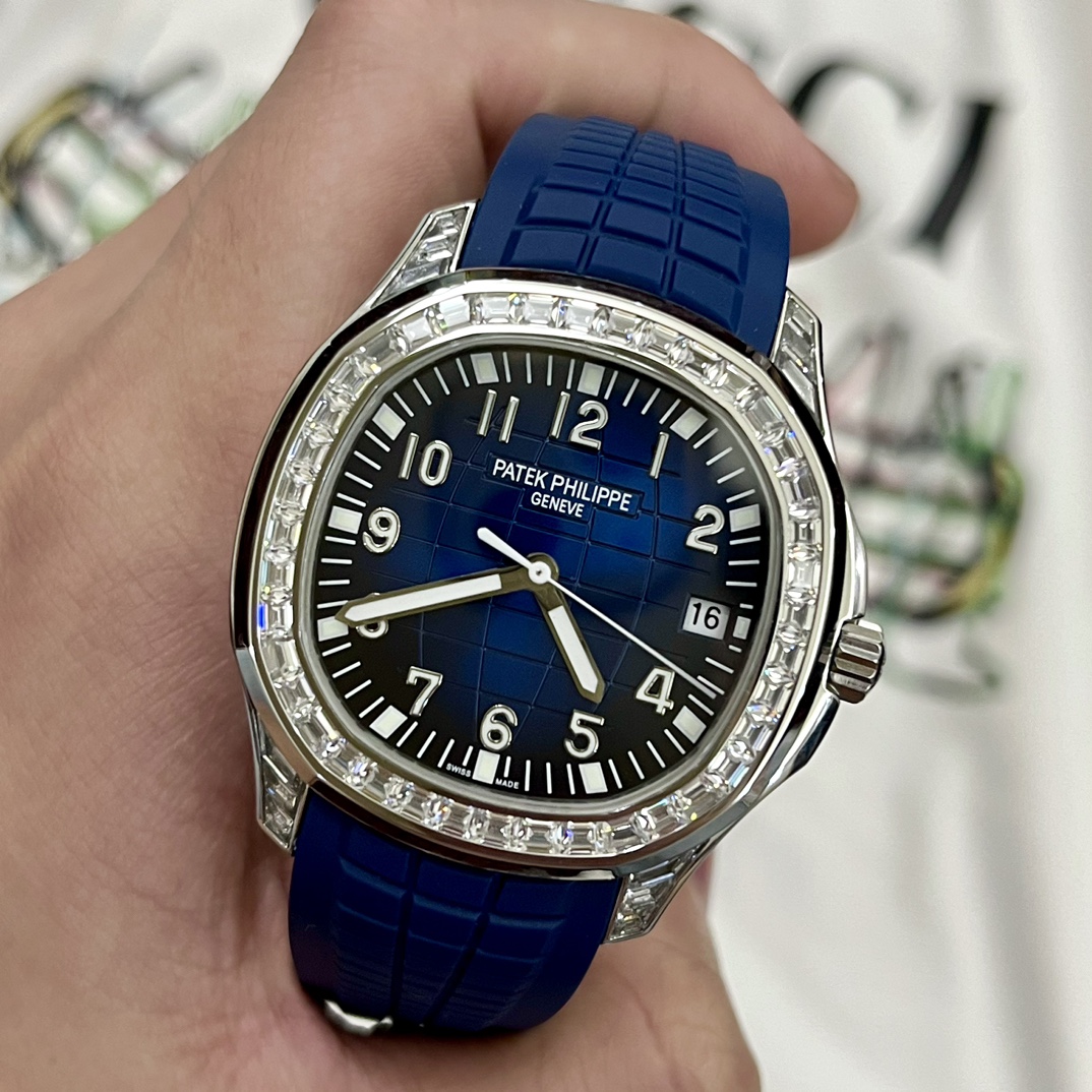 【Super Clone】Replica Patek Philippe Aquanaut 5167 300G 010 Watch For Sale