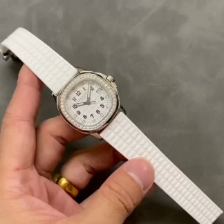 【Super Clone】Replica Patek Philippe Aquanaut White 5067A 024 36mm Lady Watch